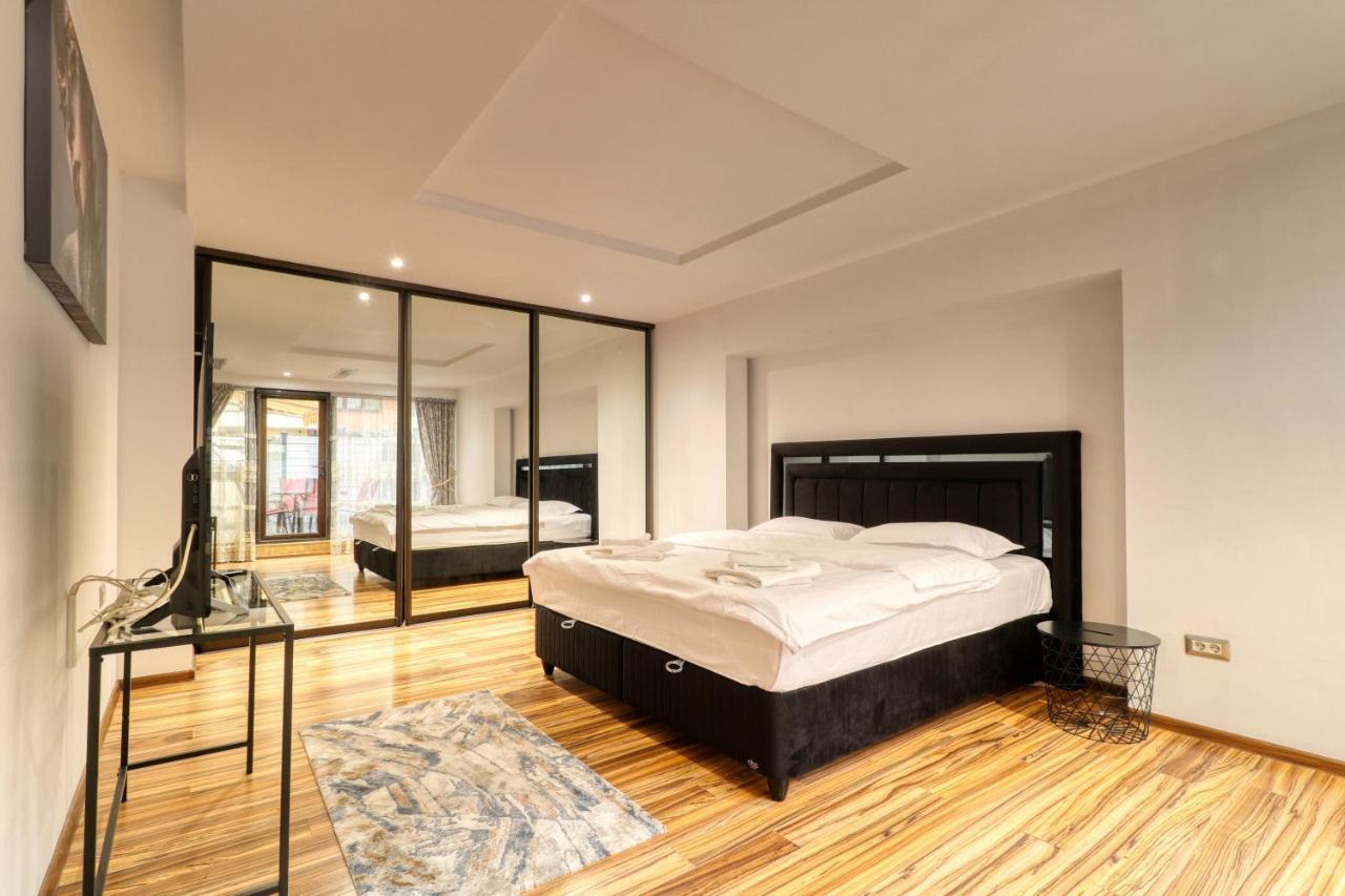 Luxurious 3 Bedroom In Herastrau * Bucharest