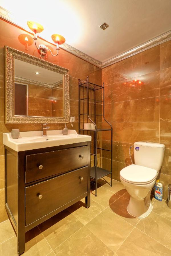 Apartment Luxurious 3 Bedroom In Herastrau